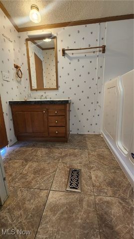 67 E King Street, Zanesville, OH 43701