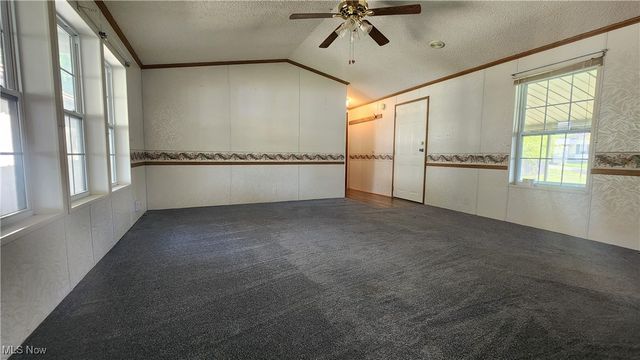 67 E King Street, Zanesville, OH 43701