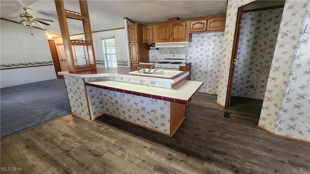 67 E King Street, Zanesville, OH 43701