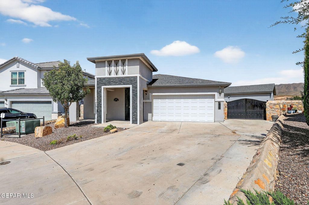 2252 Thawline Place, El Paso, TX 79911