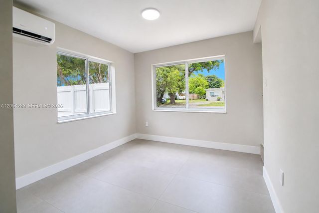 6410 SW 17th St, West Miami, FL 33155