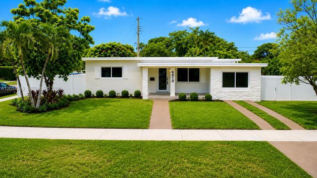 6410 SW 17th St, West Miami, FL 33155