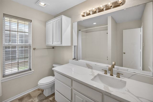 1009 Mccoy Drive, Irving, TX 75062