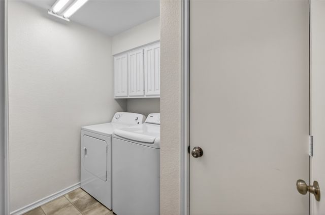 1009 Mccoy Drive, Irving, TX 75062