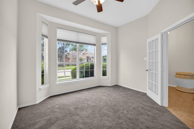 1009 Mccoy Drive, Irving, TX 75062