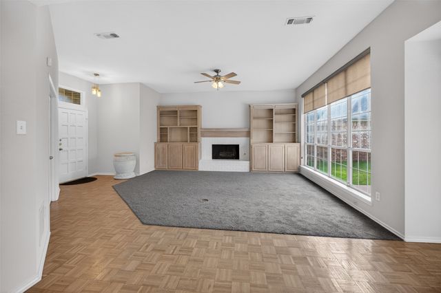 1009 Mccoy Drive, Irving, TX 75062