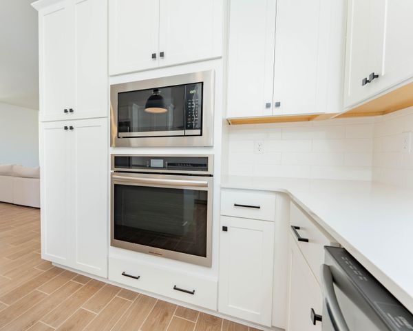 3811 N Santa Fe Street, Visalia, CA 93292