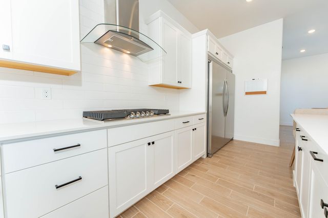 3811 N Santa Fe Street, Visalia, CA 93292