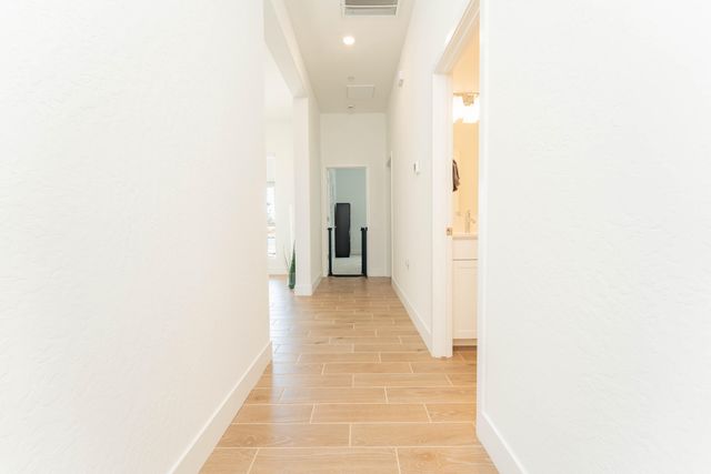 3811 N Santa Fe Street, Visalia, CA 93292