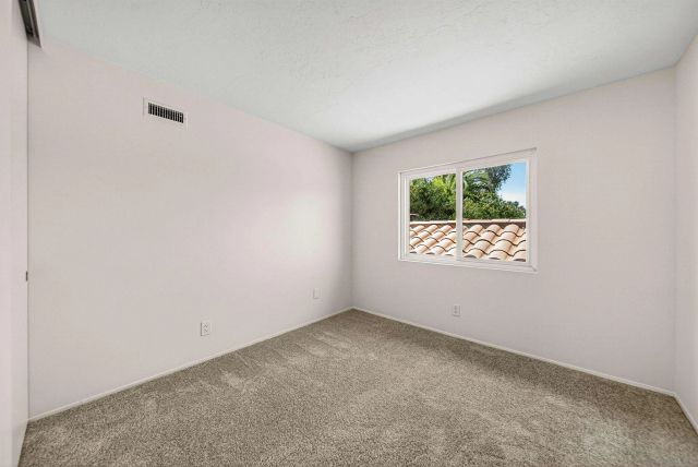 2944 Cottingham St, Oceanside, CA 92054