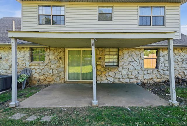 524 N Brown Street, Vinita, OK 74301