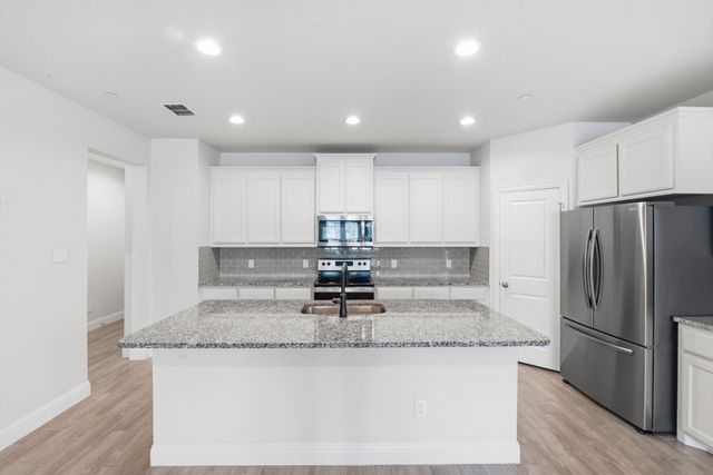 5960 Bursey Road, Watauga, TX 76148