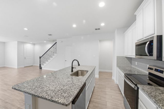 5960 Bursey Road, Watauga, TX 76148