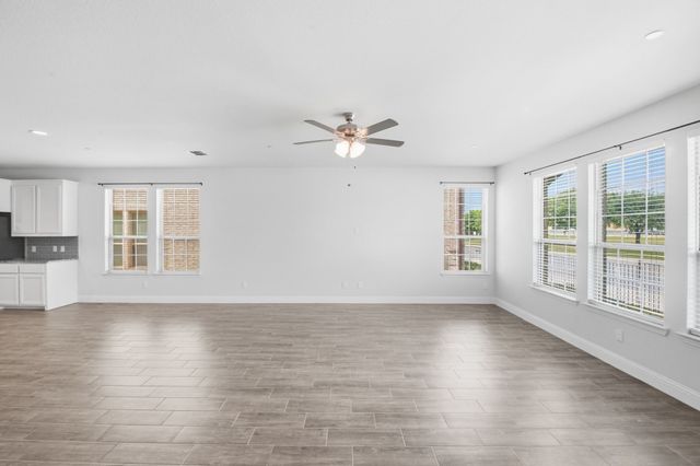 5960 Bursey Road, Watauga, TX 76148