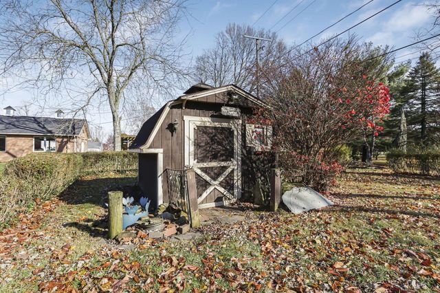 944 Fieldson Drive, Heath, OH 43056