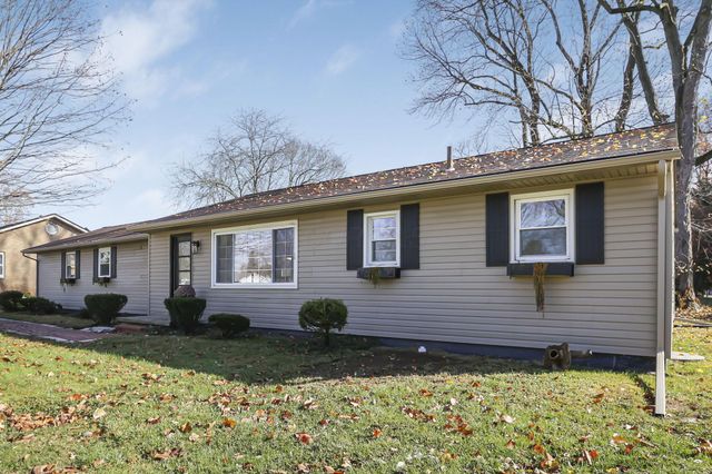 944 Fieldson Drive, Heath, OH 43056