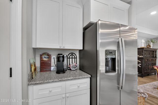 85062 Pohaku Drive, Diamondhead, MS 39525