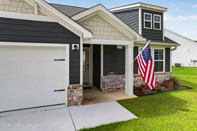 85062 Pohaku Drive, Diamondhead, MS 39525