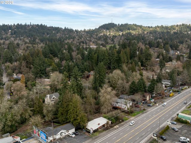 5123 Sw BEAVERTON HILLSDALE Hwy, Portland, OR 97221