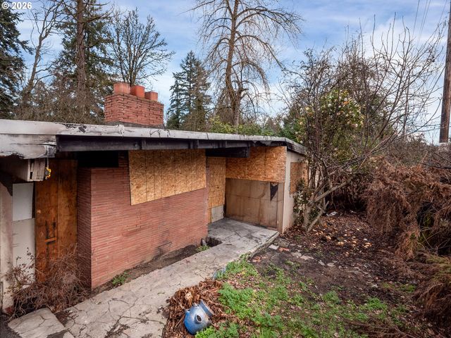 5123 Sw BEAVERTON HILLSDALE Hwy, Portland, OR 97221