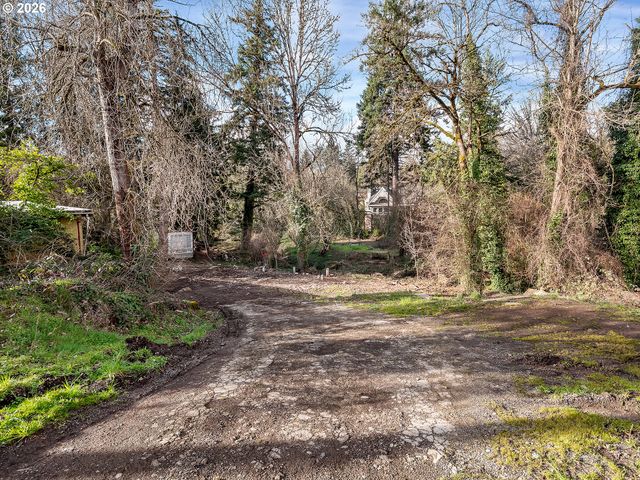 5123 Sw BEAVERTON HILLSDALE Hwy, Portland, OR 97221