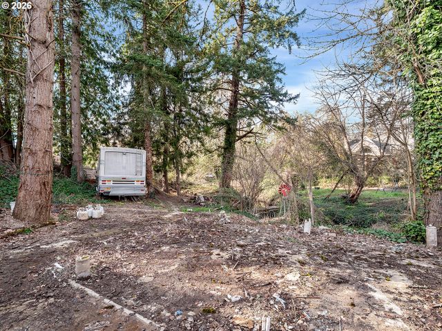 5123 Sw BEAVERTON HILLSDALE Hwy, Portland, OR 97221