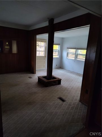 160 County Route 23, Constantia, NY 13044