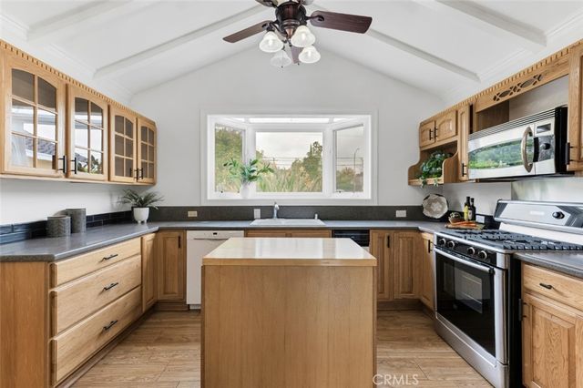 17716 Nordhoff Street, Northridge, CA 91325