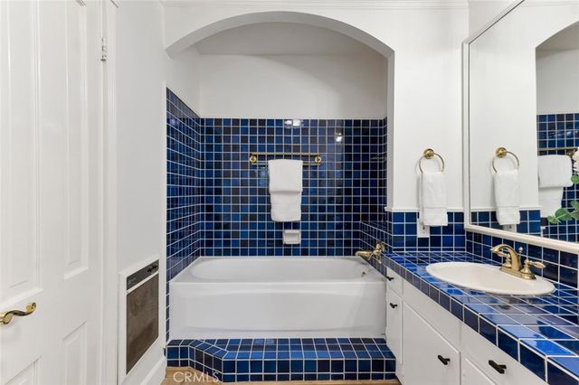 17716 Nordhoff Street, Northridge, CA 91325