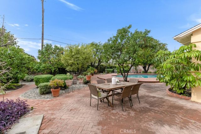 17716 Nordhoff Street, Northridge, CA 91325