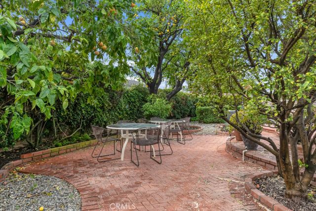 17716 Nordhoff Street, Northridge, CA 91325