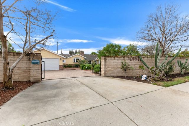 17716 Nordhoff Street, Northridge, CA 91325