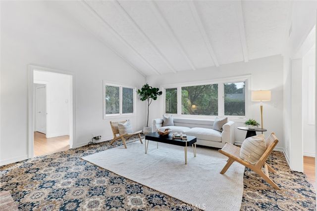 17716 Nordhoff Street, Northridge, CA 91325