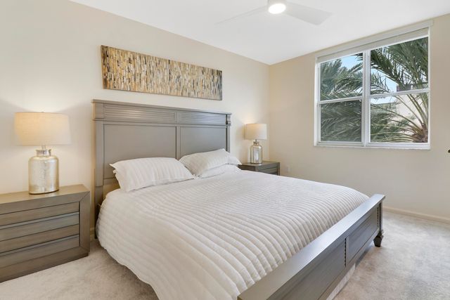 630 S Sapodilla Avenue S 411, West Palm Beach, FL 33401
