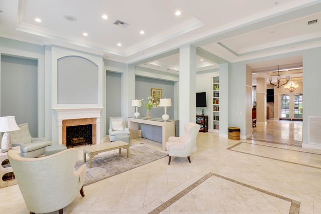 630 S Sapodilla Avenue S 411, West Palm Beach, FL 33401