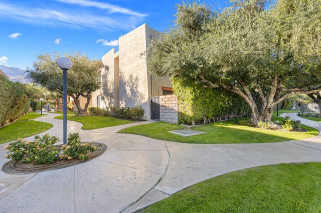 1407 N Sunrise Way 28, Palm Springs, CA 92262