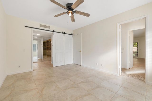 1407 N Sunrise Way 28, Palm Springs, CA 92262