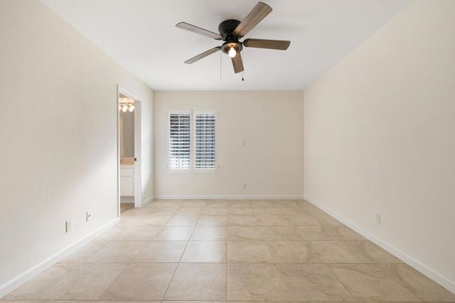 1407 N Sunrise Way 28, Palm Springs, CA 92262