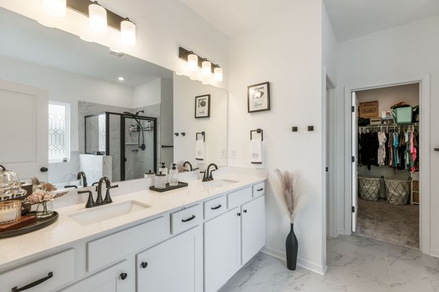 519 Morgan Meadows Way, Columbia, TN 38401