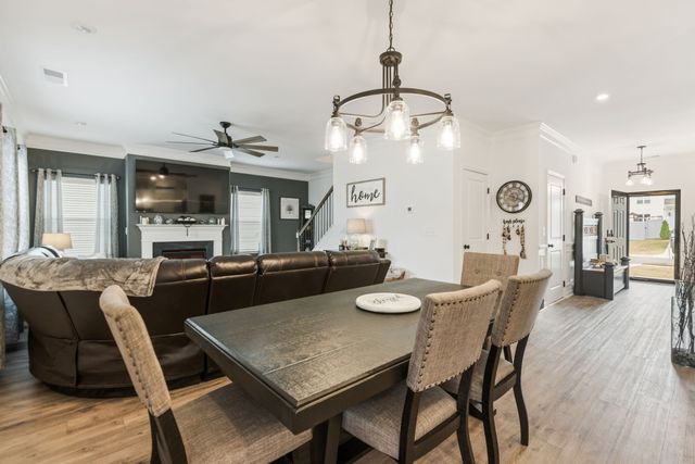 519 Morgan Meadows Way, Columbia, TN 38401