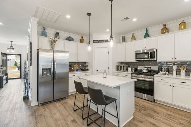 519 Morgan Meadows Way, Columbia, TN 38401