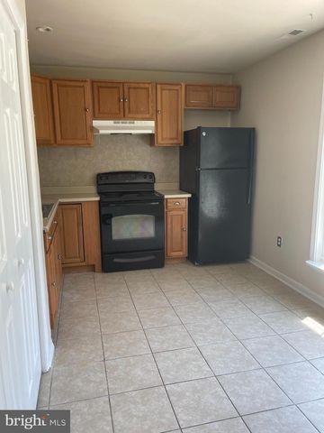 908 BELLOWS AVE, Fredericksburg, VA 22405