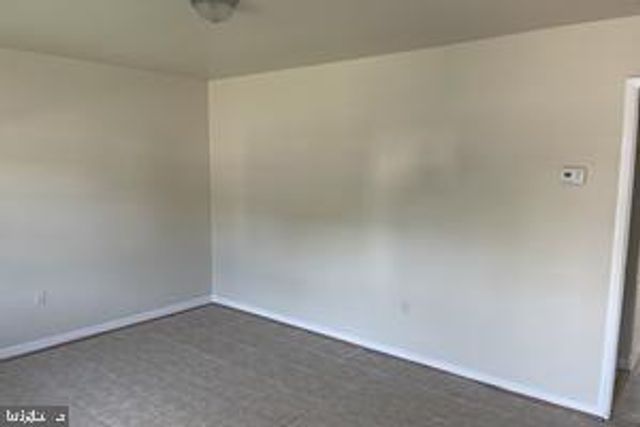 908 BELLOWS AVE, Fredericksburg, VA 22405