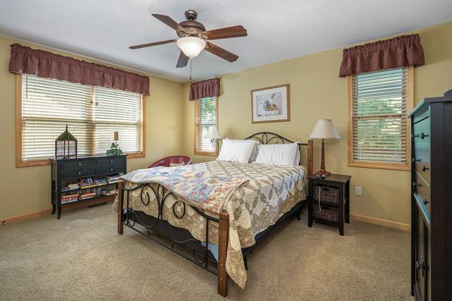98 Dunrunnin Point, Murphy, NC 28906