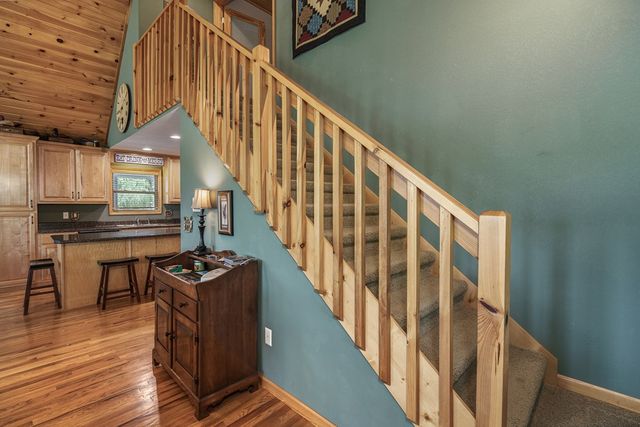98 Dunrunnin Point, Murphy, NC 28906