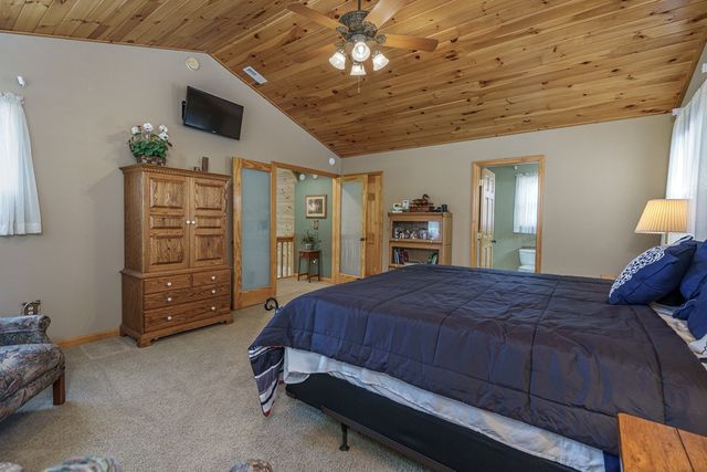 98 Dunrunnin Point, Murphy, NC 28906
