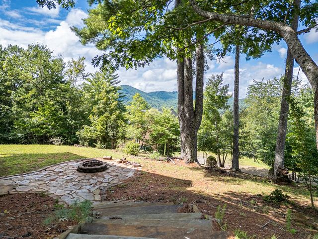 98 Dunrunnin Point, Murphy, NC 28906