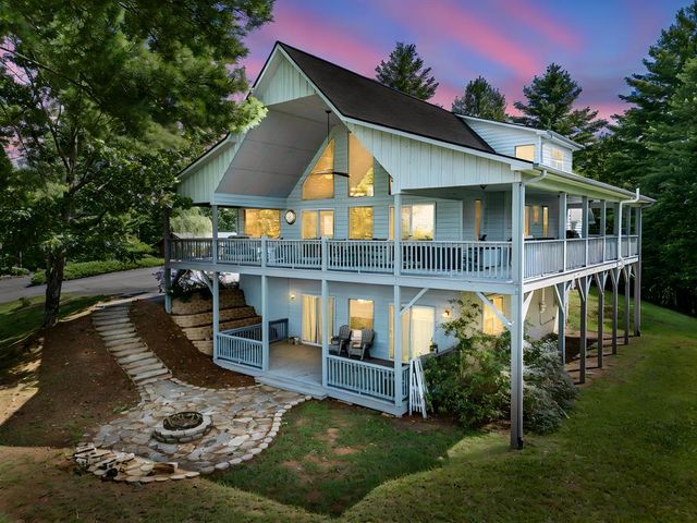 98 Dunrunnin Point, Murphy, NC 28906