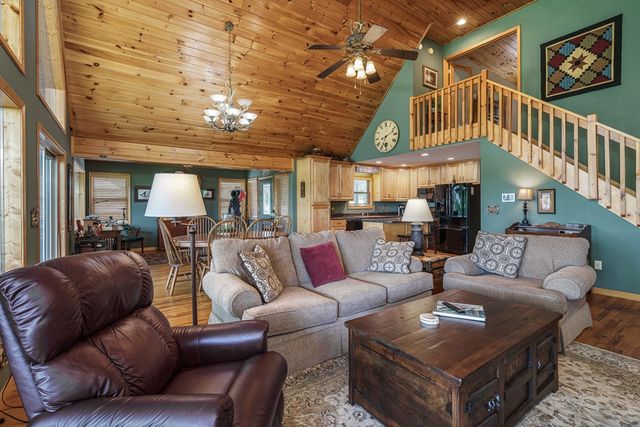 98 Dunrunnin Point, Murphy, NC 28906