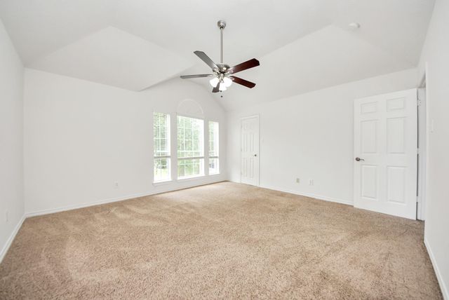 5719 Indigo Trails Drive, Richmond, TX 77469